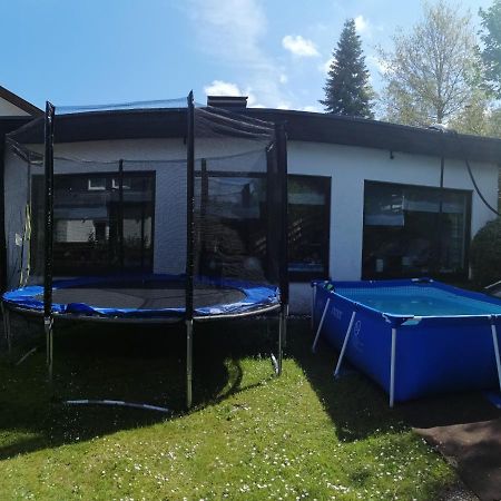 Pension "Dorfkrug" Winterberg Esterno foto