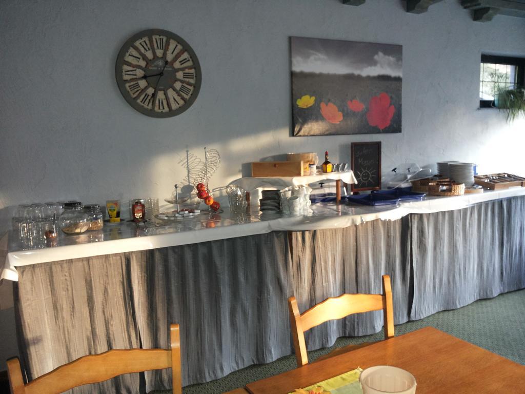 Pension "Dorfkrug" Winterberg Esterno foto
