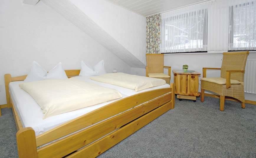 Pension "Dorfkrug" Winterberg Camera foto